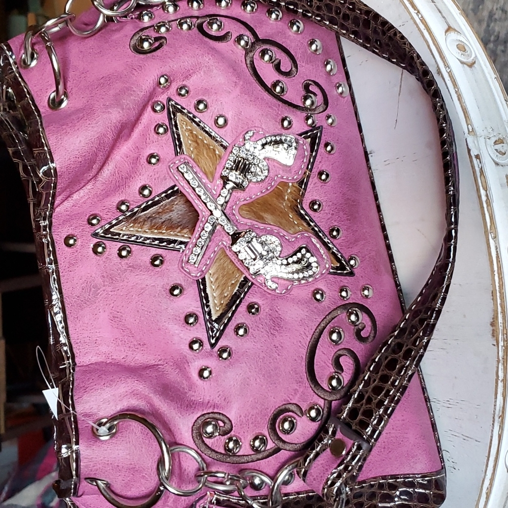 Western Double Pistol Shoulder Bag.